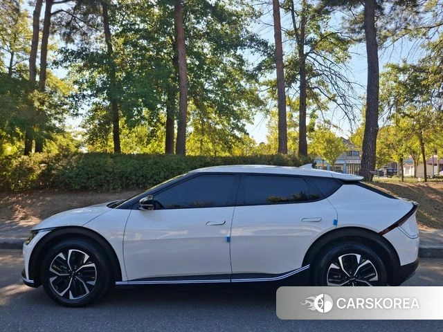 Kia EV6 id 4942531 из Кореи 17