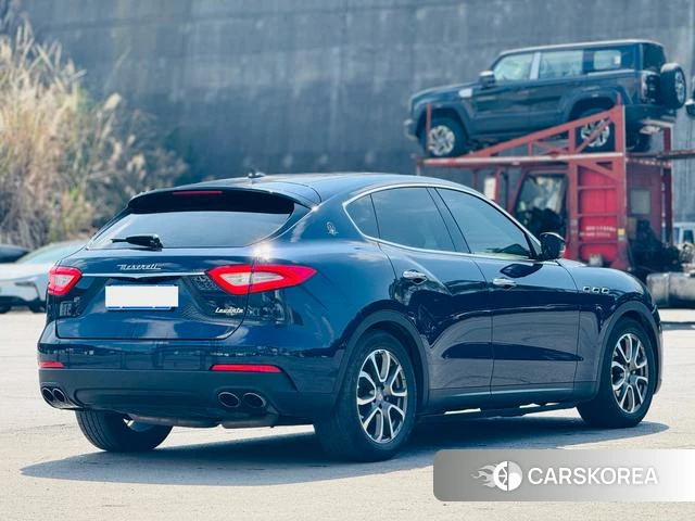Maserati Levante id 3895924 из Китая 11