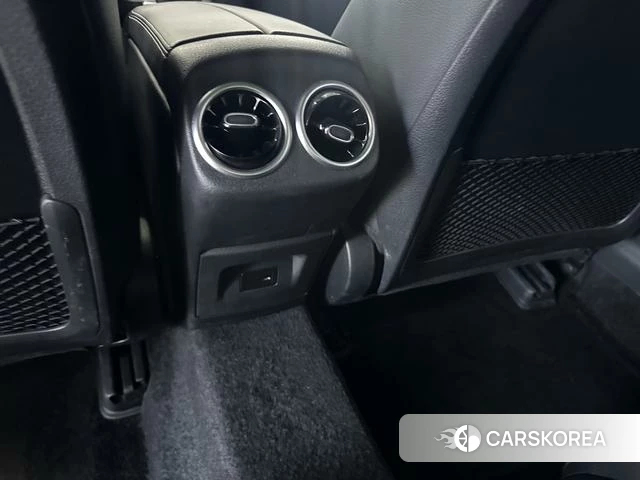 Mercedes-Benz Class A id 4298243 из Китая 15