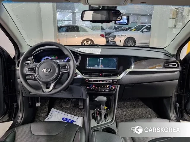 Kia The New Niro id 3028905 из Кореи 13