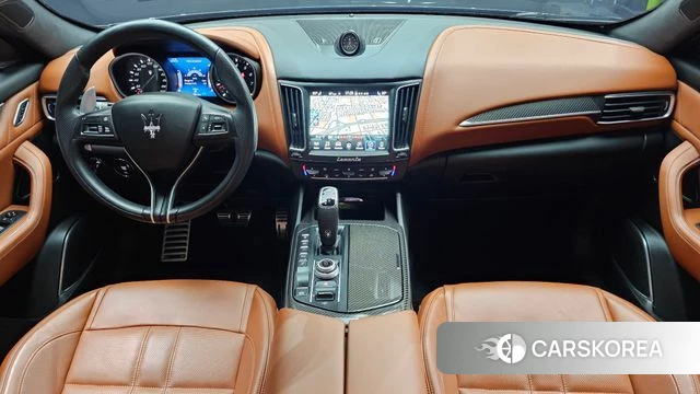 Maserati Levante id 3936768 из Кореи 17