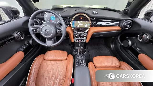 Mini Cooper S Convertible id 3708012 из Кореи 17