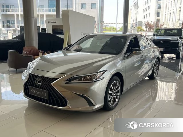 Lexus ES id 4276291 из Китая 8