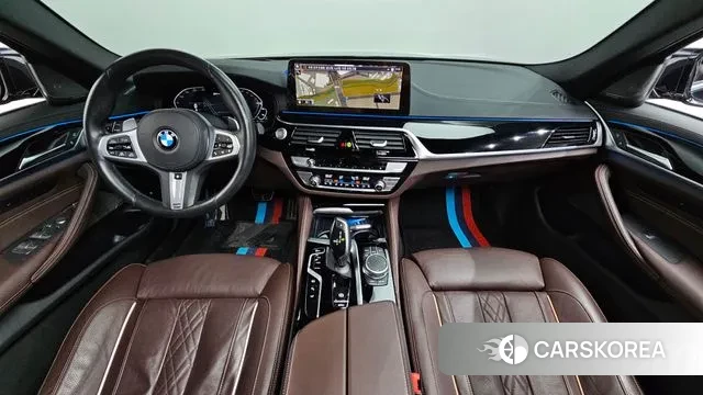 BMW 5 Series (G30) id 3607171 из Кореи 17