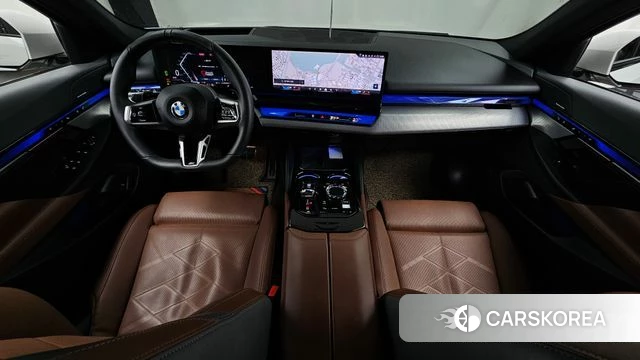 BMW 5 Series (G60) id 4421792 из Кореи 31