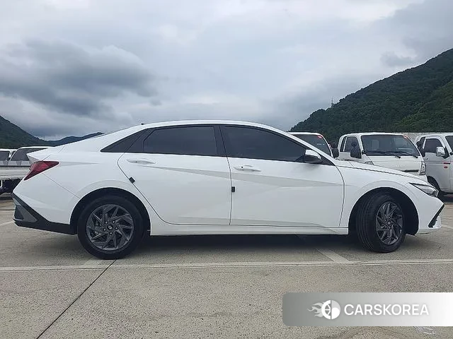 Hyundai The New Avante (CN7) id 2930147 из Кореи 17