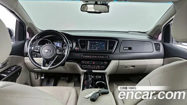 Kia The New Carnival id 2474834 из Кореи 17