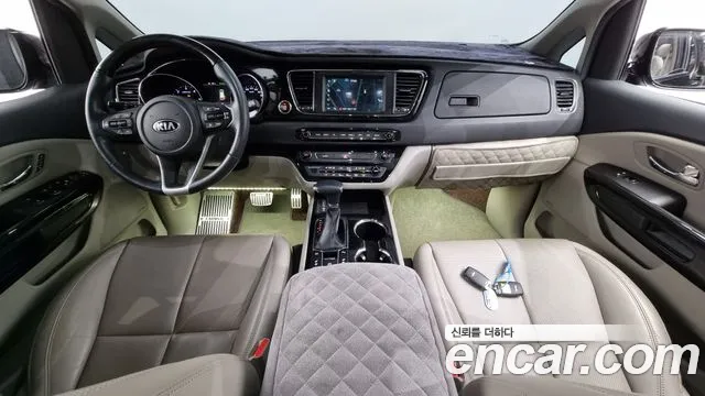 Kia The New Carnival id 2827496 из Кореи 17