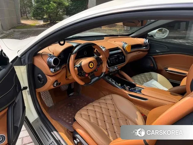 Ferrari GTC4 Russo id 3214893 из Кореи 17