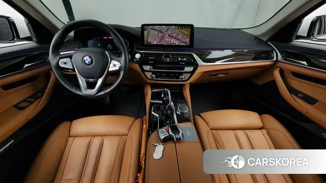 BMW 5 Series (G30) id 3028034 из Кореи 17