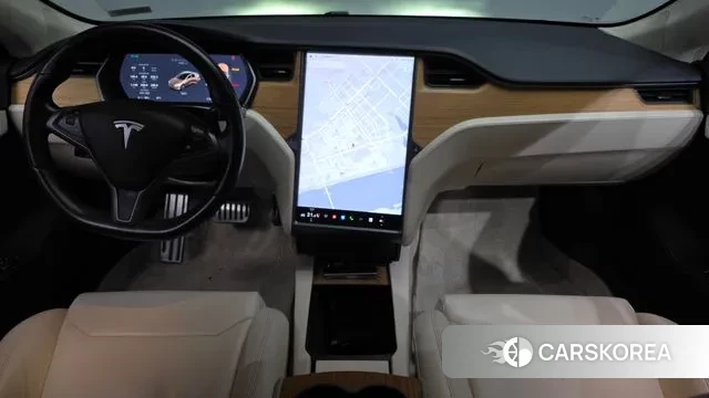 Tesla Model S id 3778920 из Кореи 17