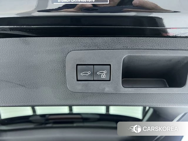 Lexus LX id 4263384 из Китая 30