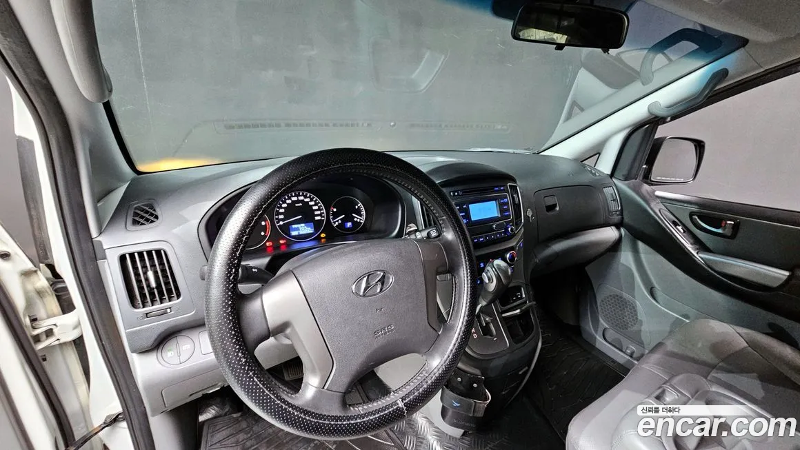 Hyundai The New Grand Starex id 2107797 из Кореи 17