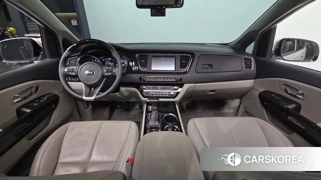 Kia The New Carnival id 3573640 из Кореи 17