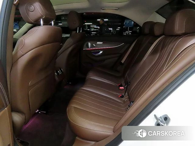 Mercedes-Benz E-Class W213 id 3879808 из Кореи 17