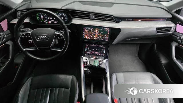 Audi e-Tron id 4463753 из Кореи 32