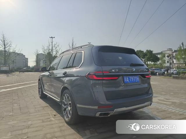 BMW X7 id 4265460 из Китая 8