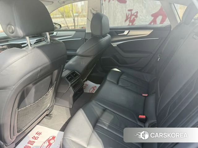 Audi A7 id 4260424 из Китая 7
