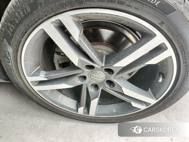 Audi A4L id 4278484 из Китая 8