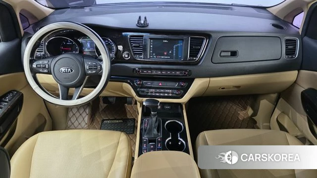 Kia The New Carnival id 4667455 из Кореи 17