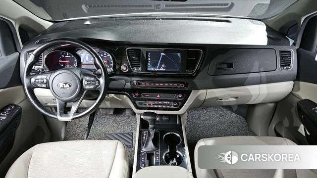 Kia The New Carnival id 3853702 из Кореи 17