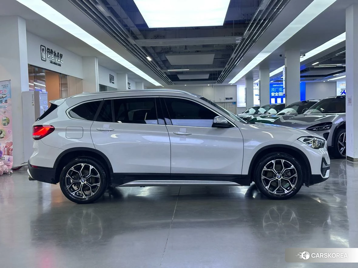 BMW X1 id 4473623 из Китая 11
