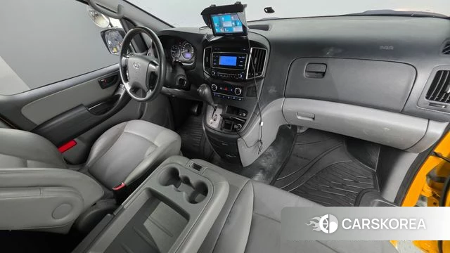 Hyundai The New Grand Starex id 4594430 из Кореи 17