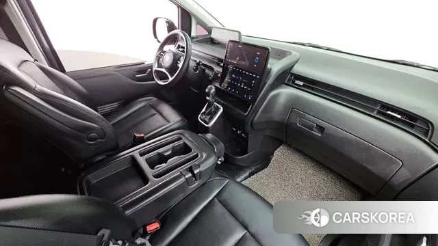 Hyundai Staria id 3639852 из Кореи 17