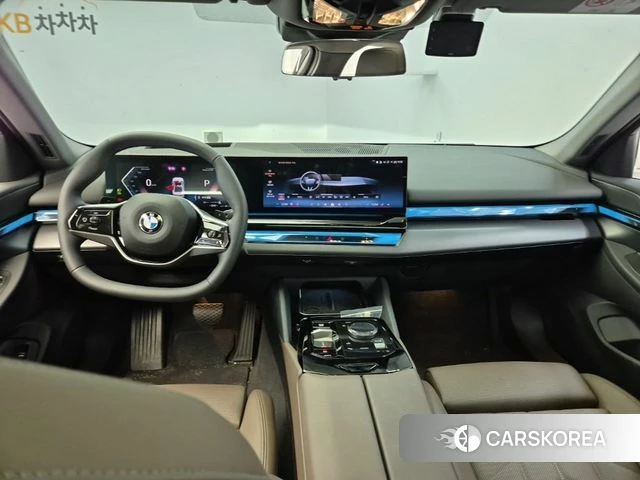 BMW 5 Series (G60) id 4546736 из Кореи 17