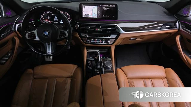 BMW 5 Series (G30) id 4389627 из Кореи 17