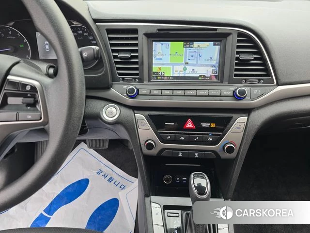 Hyundai Avante AD id 3792067 из Кореи 17