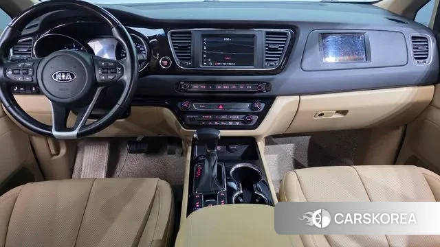 Kia The New Carnival id 3773021 из Кореи 17