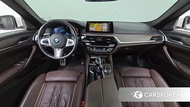 BMW 5 Series (G30) id 2976337 из Кореи 17