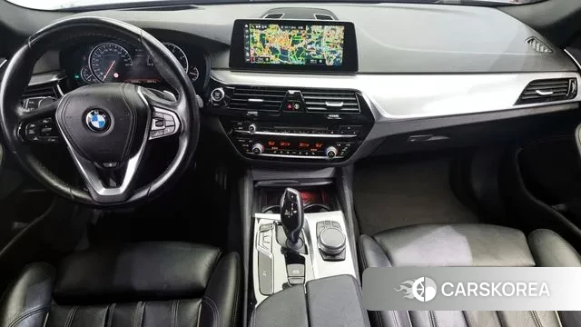 BMW 5 Series (G30) id 3055593 из Кореи 17