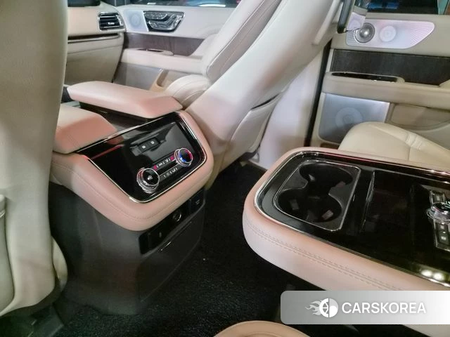 Lincoln Navigator 4th generation id 4628635 из Кореи 17