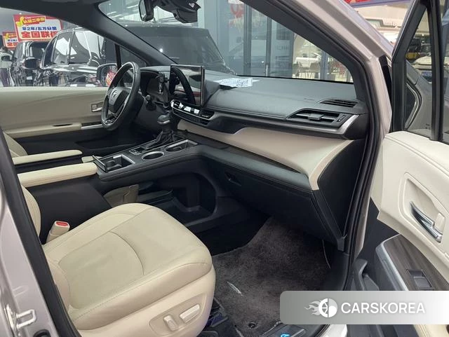 Toyota Saina id 4276493 из Китая 29