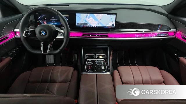 BMW 7 Series (G70) id 4315118 из Кореи 33