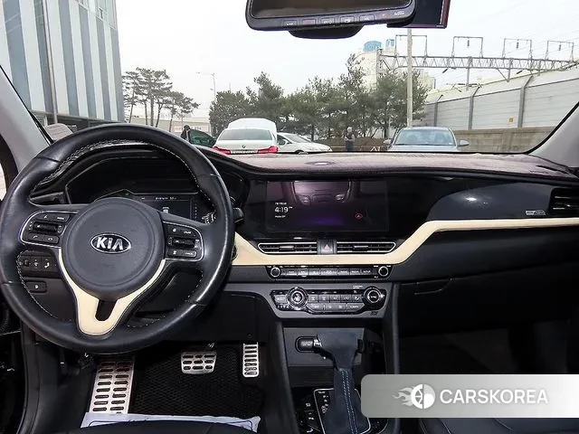 Kia The New Niro id 3733327 из Кореи 17