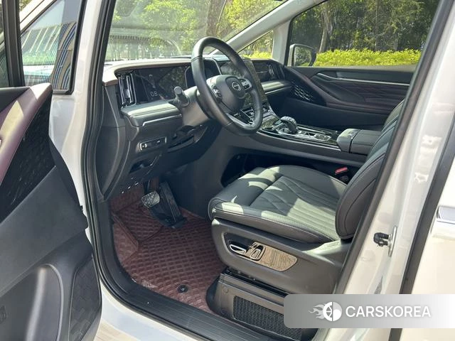 GAC Trumpchi Trumpchi M8 id 4210518 из Китая 10