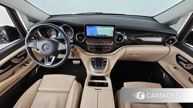 Mercedes-Benz V-Class id 4584846 из Кореи 32