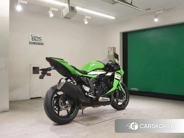 Проданный Kawasaki ZX-6R NINJA ABS 2025 из Японии, фото 5