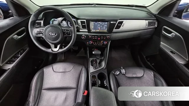 Kia Niro id 3060762 из Кореи 17