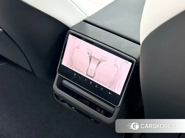 Tesla Model 3 id 4228444 из Китая 22