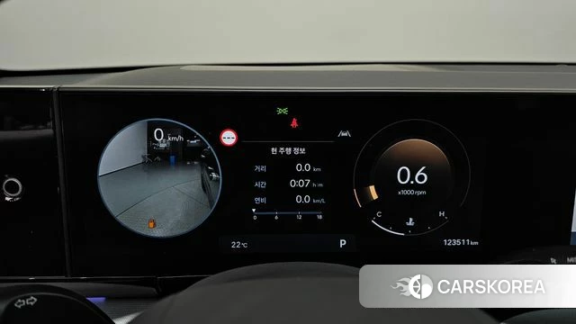 Hyundai Grandeur (GN7) id 4178353 из Кореи 17