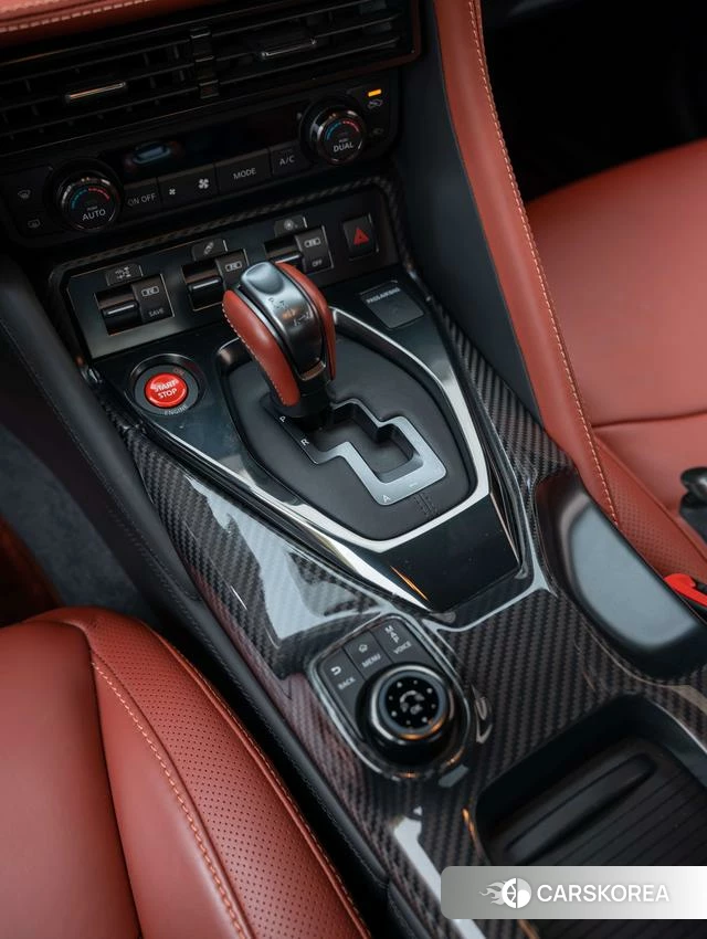 Nissan GT-R id 4336250 из Китая 17