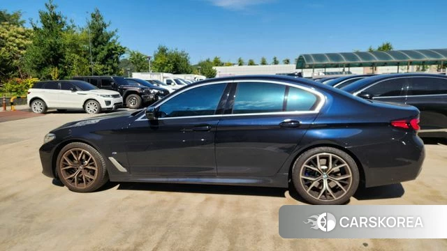 BMW 5 Series (G30) id 4894037 из Кореи 9