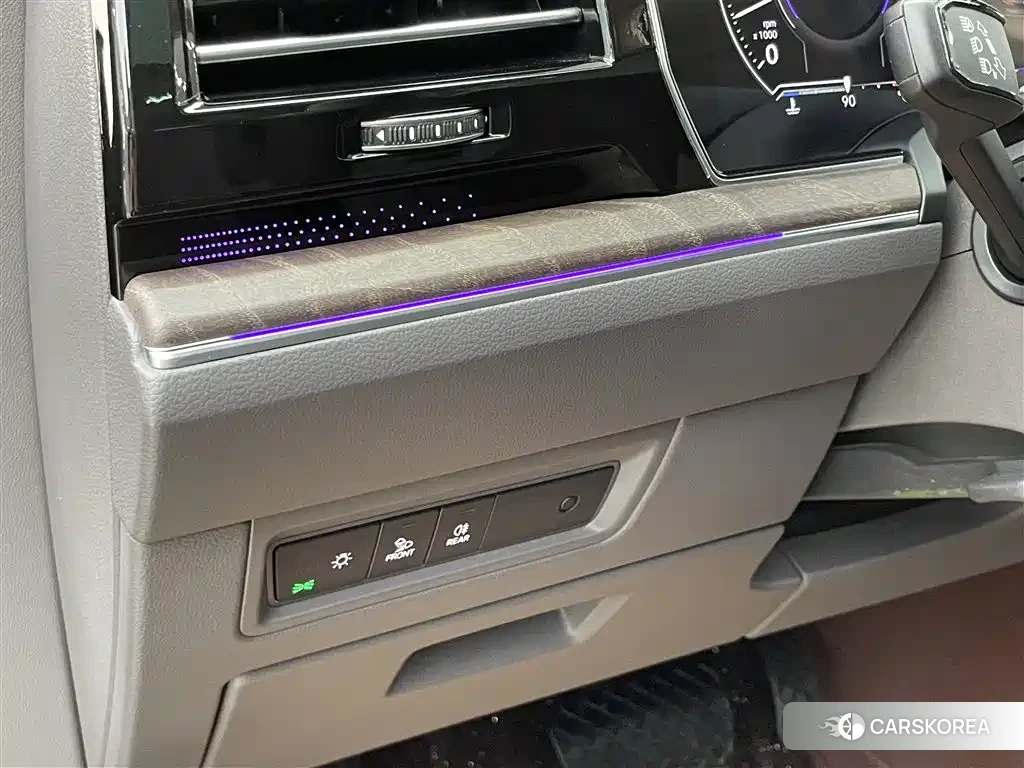 Volkswagen Touareg id 4577448 из Китая 32
