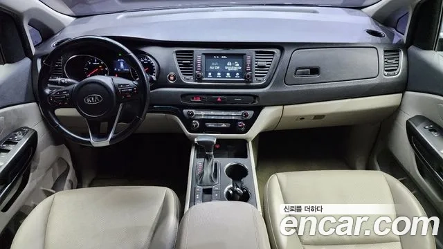 Kia The New Carnival id 2886760 из Кореи 17