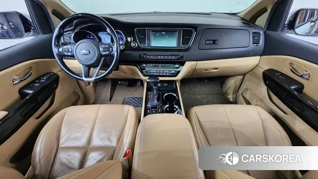 Kia The New Carnival id 3563300 из Кореи 17