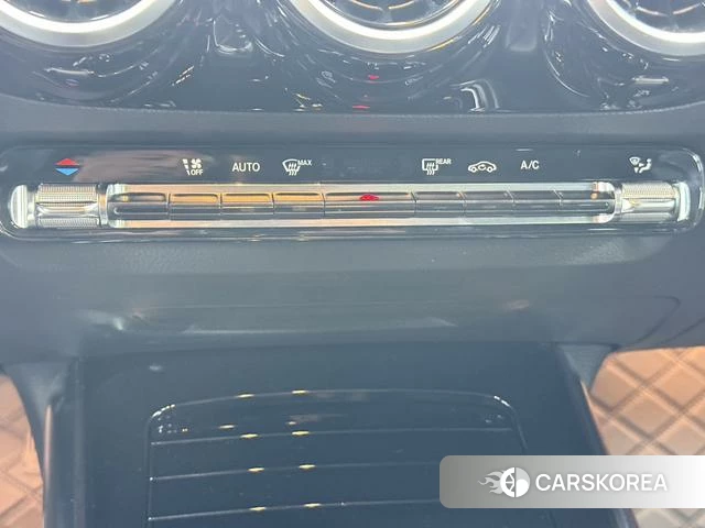 Mercedes-Benz GLA id 4368042 из Китая 18